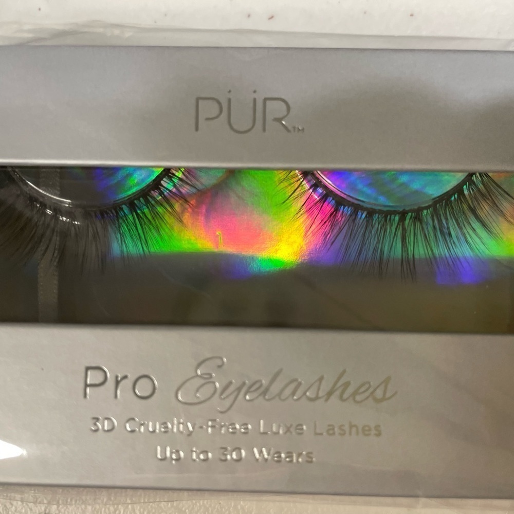 PUR Eyelashes Pro 30 Wears Gorgeous Sealed Holographic Case 📥 Eyelashes Lashes 🆕